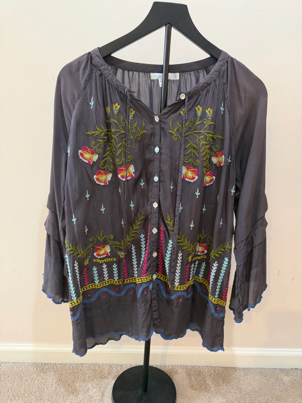 Grey Sheer Bohemian Long Sleeve Embroidered Top Size Medium